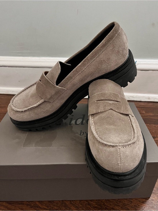 Shoes - CROSTA ANTILOPE Penny Loafers in Sand